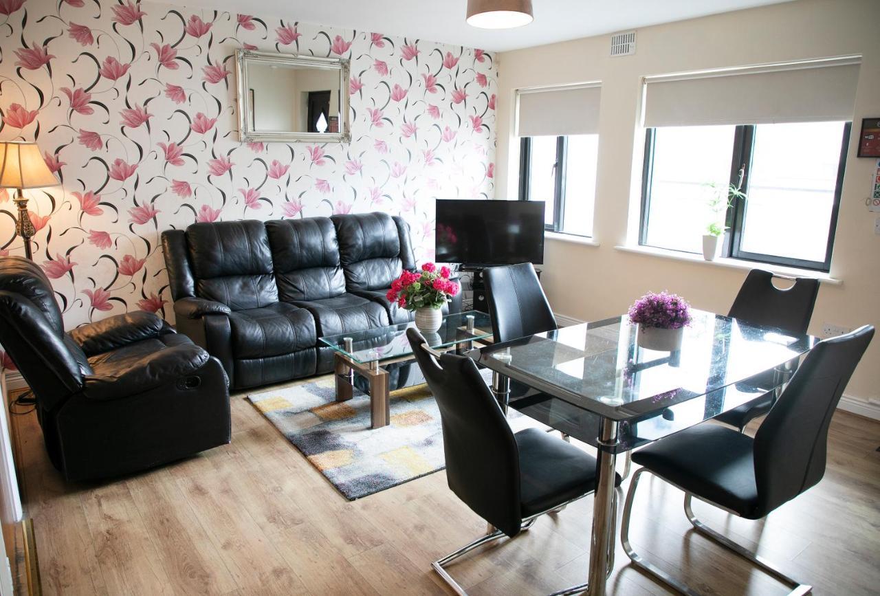 Arch House Apartments Атлоун Екстериор снимка