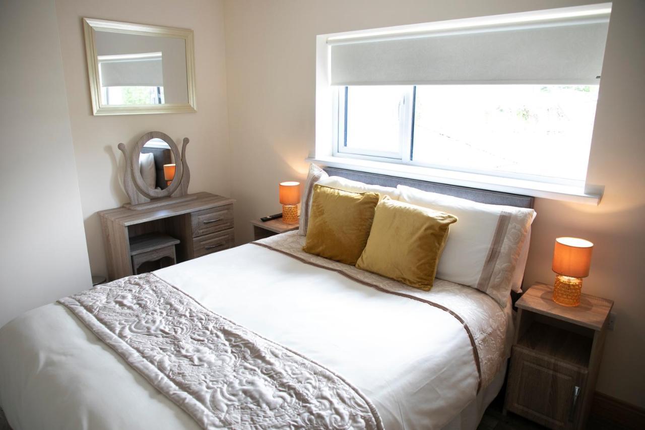Arch House Apartments Атлоун Екстериор снимка