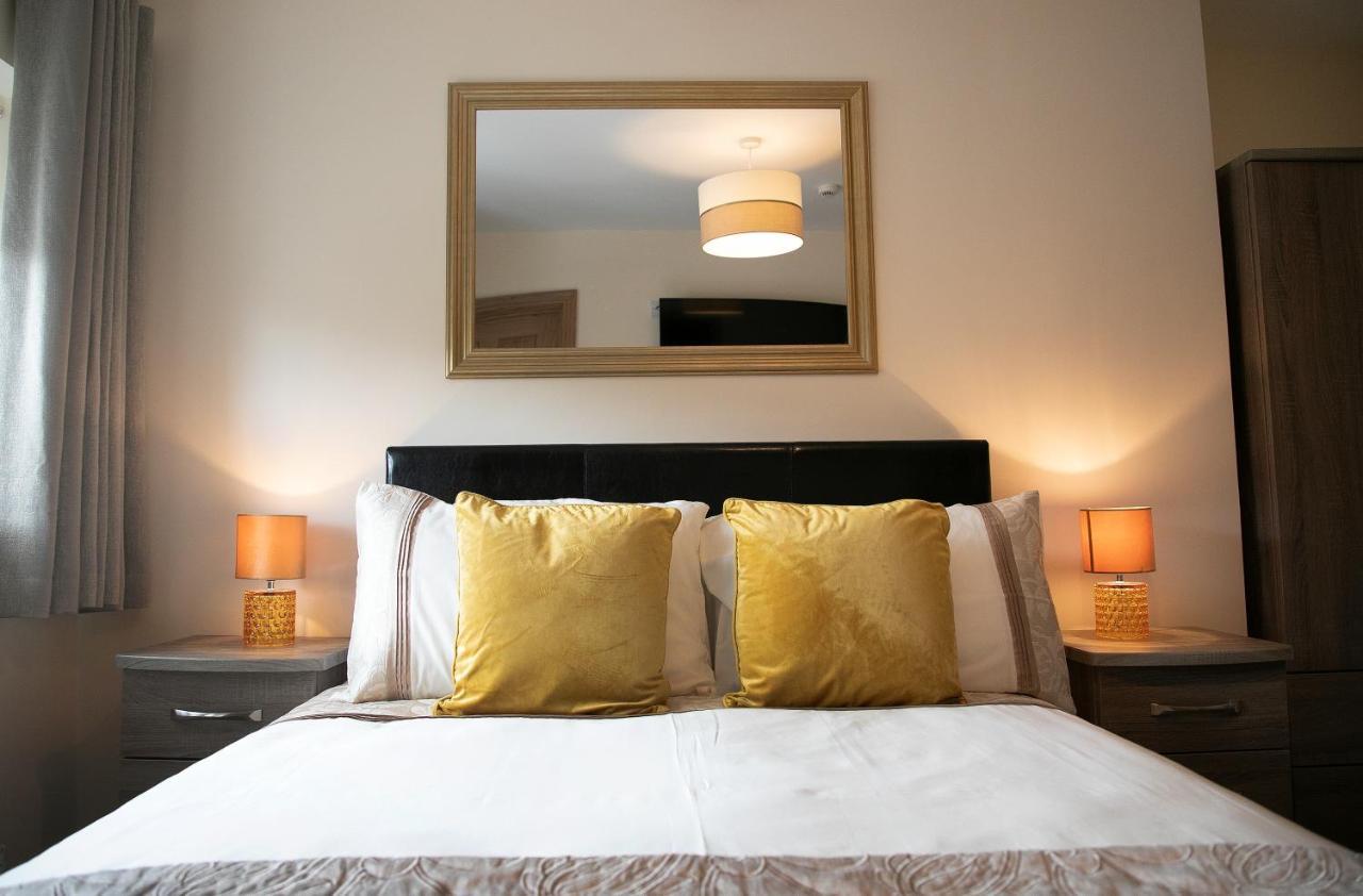 Arch House Apartments Атлоун Екстериор снимка