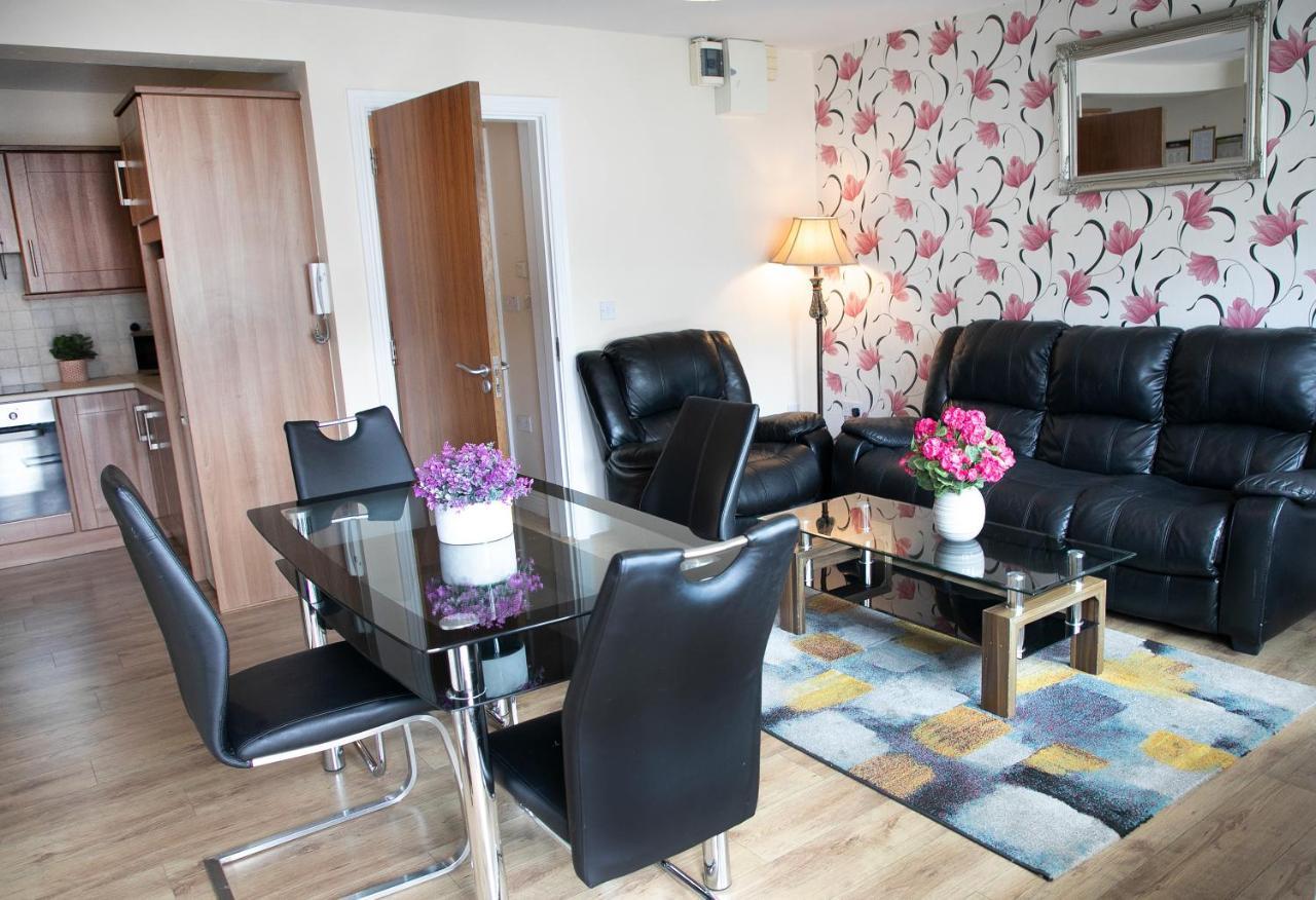 Arch House Apartments Атлоун Екстериор снимка